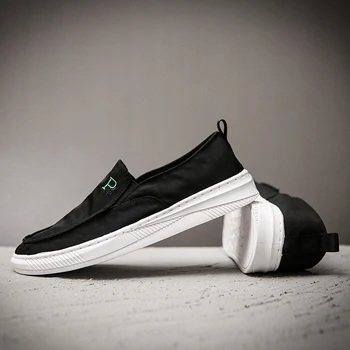 2020 Moda De Nova Loafer Sapatos De Condução Tênis Slip On Respirável Homens De Lona, O Tênis Zapatos Hombre