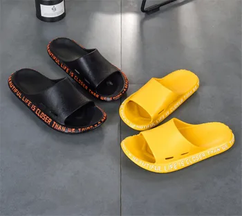 Homem Sapatos de Homens Chinelos de Praia no Verão Masculino Slides antiderrapante Flip-Flops Exterior Interior Sandálias Para Casal Alfabeto Design Verde